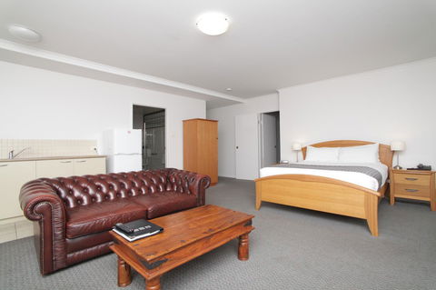 Quality Inn & Suites The Menzies - Great Ocean Road Tourism 8