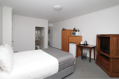 Quality Inn & Suites The Menzies - Great Ocean Road Tourism 7