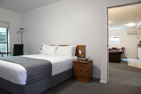 Quality Inn & Suites The Menzies - Great Ocean Road Tourism 13