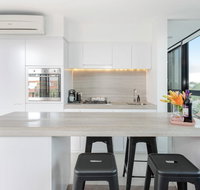 Modern Apartment in the heart of St Kilda - Great Ocean Road Tourism