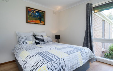 Uptown Frankston - Great Ocean Road Tourism 4