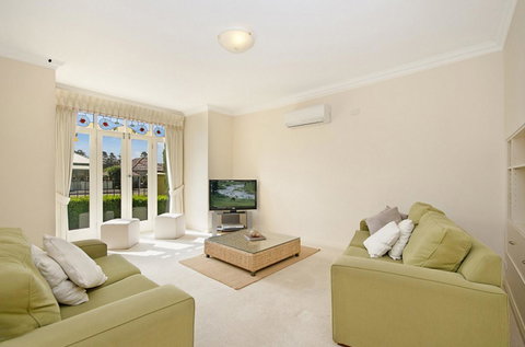 Sea Shells On Banyan Apartment - Great Ocean Road Tourism 1