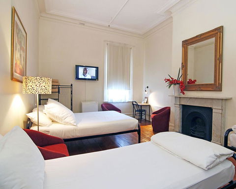 Hotel Claremont Guest House - Great Ocean Road Tourism 10