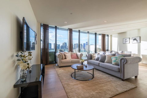 Waterfront 3 Bedroom Luxury Home Victoria Harbour - Great Ocean Road Tourism 1