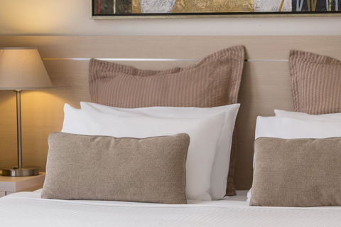 Apartments @ 23 Lonsdale - Great Ocean Road Tourism 1