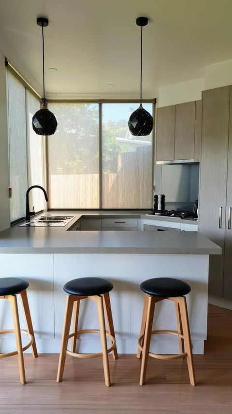 Number 9 Leisure Stay - Great Ocean Road Tourism 5