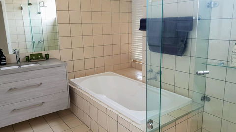 Number 9 Leisure Stay - Great Ocean Road Tourism 12