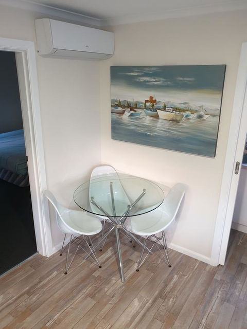 Beachcomber Holiday Units - Great Ocean Road Tourism 5