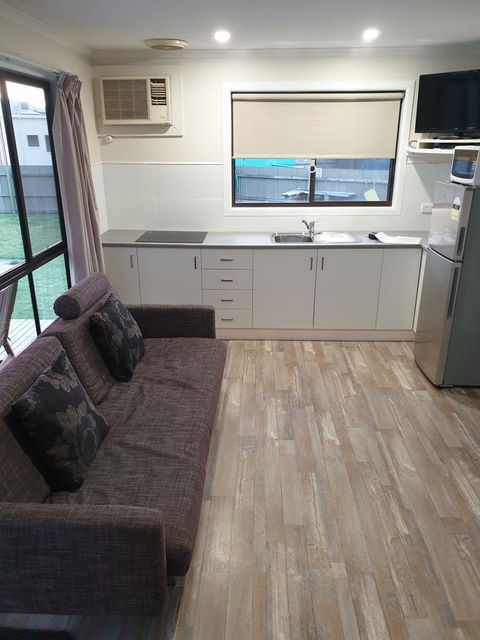 Beachcomber Holiday Units - Great Ocean Road Tourism 3