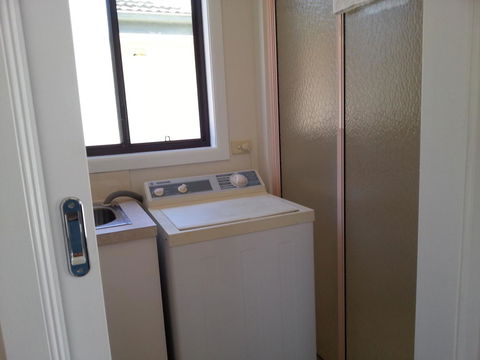 Beachcomber Holiday Units - Great Ocean Road Tourism 19