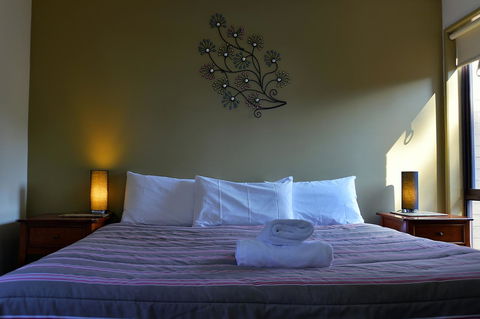 Executive Hideaway - Great Ocean Road Tourism 28