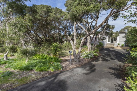 Sunset On Scott - Relax In Tranquility & Style - Great Ocean Road Tourism 2
