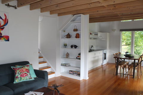 Abbys Cottages Bright - Great Ocean Road Tourism 8