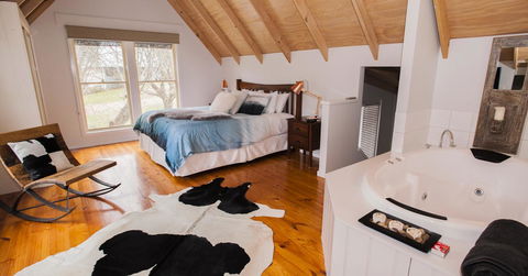 Abbys Cottages Bright - Great Ocean Road Tourism 19
