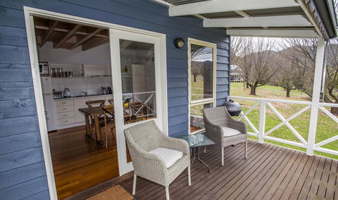 Abbys Cottages Bright - Great Ocean Road Tourism 24