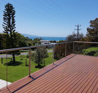 Beach Retreat Apartment Marengo - Great Ocean Road Tourism