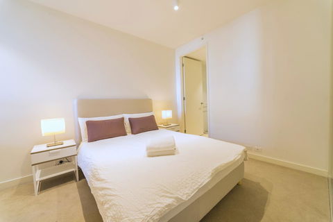 Pride Manor South Yarra - Great Ocean Road Tourism 2