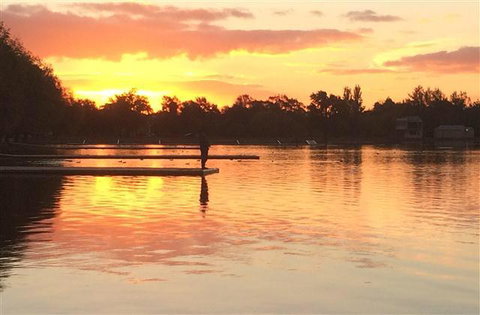 Lake Wendouree Luxury Apartments - Great Ocean Road Tourism 5