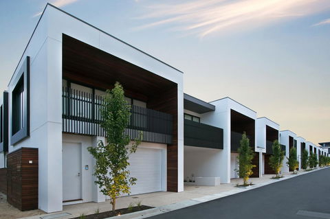 Clayton Serviced Apartments - Great Ocean Road Tourism 9