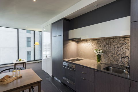 Apartments @ 133 City - Great Ocean Road Tourism 10