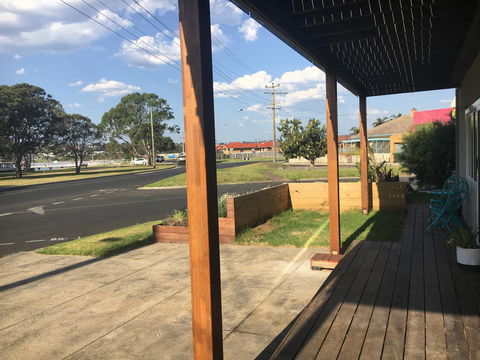 The Wheelhouse - 2BR Waterfront Apt In Town - Great Ocean Road Tourism 18