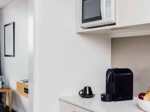 Quay West Suites Melbourne - Great Ocean Road Tourism 41
