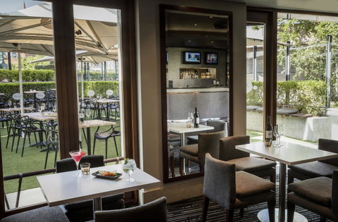 Quay West Suites Melbourne - Great Ocean Road Tourism 24
