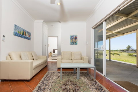 Cottages For Couples - Great Ocean Road Tourism 28
