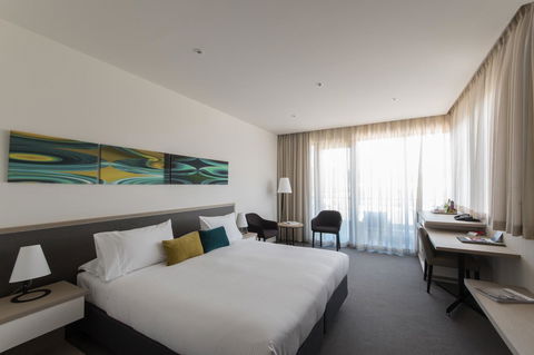 Quarters At Flinders Hotel - Great Ocean Road Tourism 2