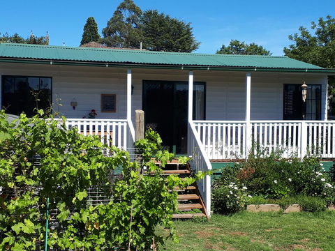 The Bohemian Art Studio - Great Ocean Road Tourism 2