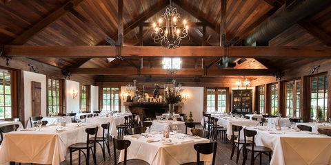The Convent Hunter Valley Hotel - Great Ocean Road Tourism 1