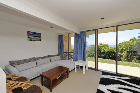 The Crest Unit 5 - Shoal Bay - Great Ocean Road Tourism 3