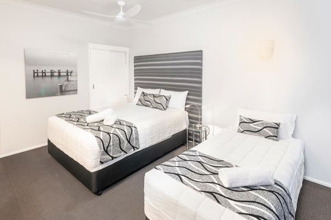 The Esplanade Motel - Great Ocean Road Tourism 3