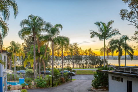 The Esplanade Motel - Great Ocean Road Tourism 2