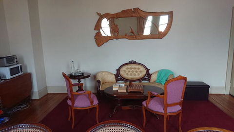 The Empire Hotel - Great Ocean Road Tourism 1