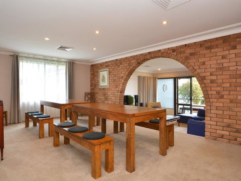 The House On The Lake @ Fishing Point, Lake Macquarie - Honestly Put The Line In And Catch Fish - Great Ocean Road Tourism 2