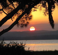 The Jetty Cabin Lakeside - Great Ocean Road Tourism