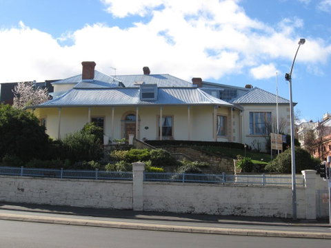 The Lodge On Elizabeth Boutique Hotel - Great Ocean Road Tourism 1