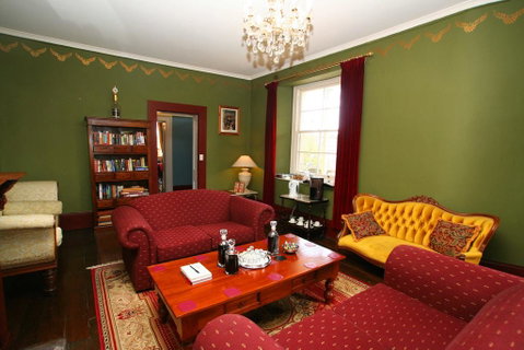 The Lodge On Elizabeth Boutique Hotel - Great Ocean Road Tourism 2