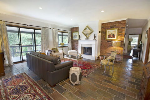 THE MAPLES - Great Ocean Road Tourism 1