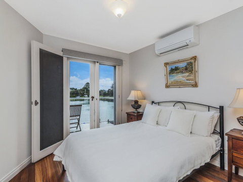 The Moorings - Great Ocean Road Tourism 1