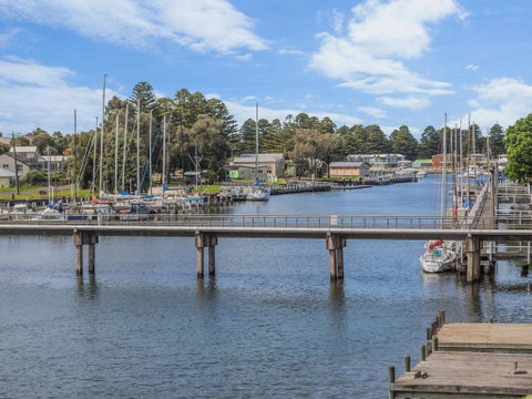 The Moorings - Great Ocean Road Tourism 2
