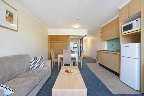 The Oaks Waterfront Resort, Unit 414 - Great Ocean Road Tourism 3