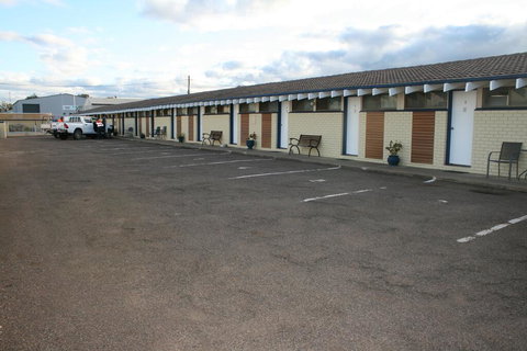 The Plains Motor Inn - Great Ocean Road Tourism 1