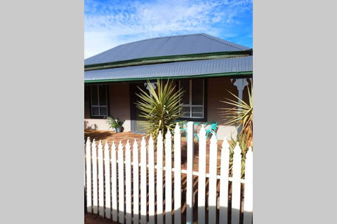 The Pool House - Great Ocean Road Tourism 1