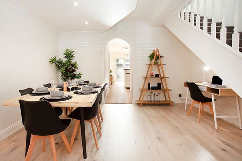 THE RENWICK - Hosted By: L'Abode Accommodation - Great Ocean Road Tourism 3