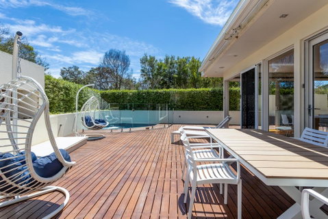 The Sanctuary: Stunning. Hot Tub Spa + Linen - Great Ocean Road Tourism 1
