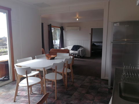 The Shack - Great Ocean Road Tourism 0