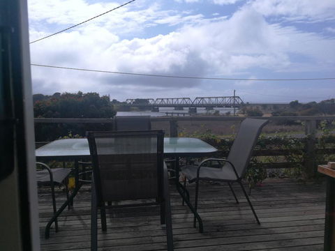 The Shack - Great Ocean Road Tourism 2