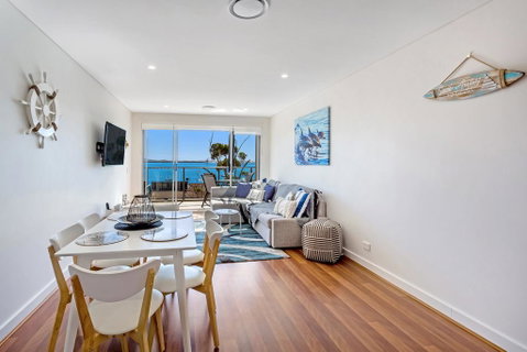 The Shoal Apartments, Unit 504/4-8 Bullecourt Street - Great Ocean Road Tourism 3